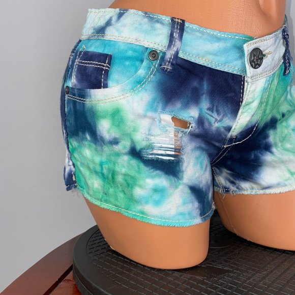 Hippie Laundry Juniors 7 Blue Green White Tie Dye Distressed Fringe Hem Shorts - Picture 2 of 12